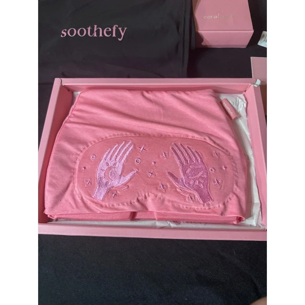 Soothefy Migraine Relief Cap w/ Slide-Up Eye Mask - Coral‎ Pink